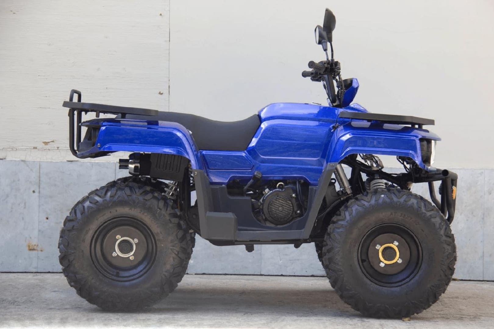 Купить Квадроцикл UNIVERSAL Hammer 2 (200) в Москве фото3