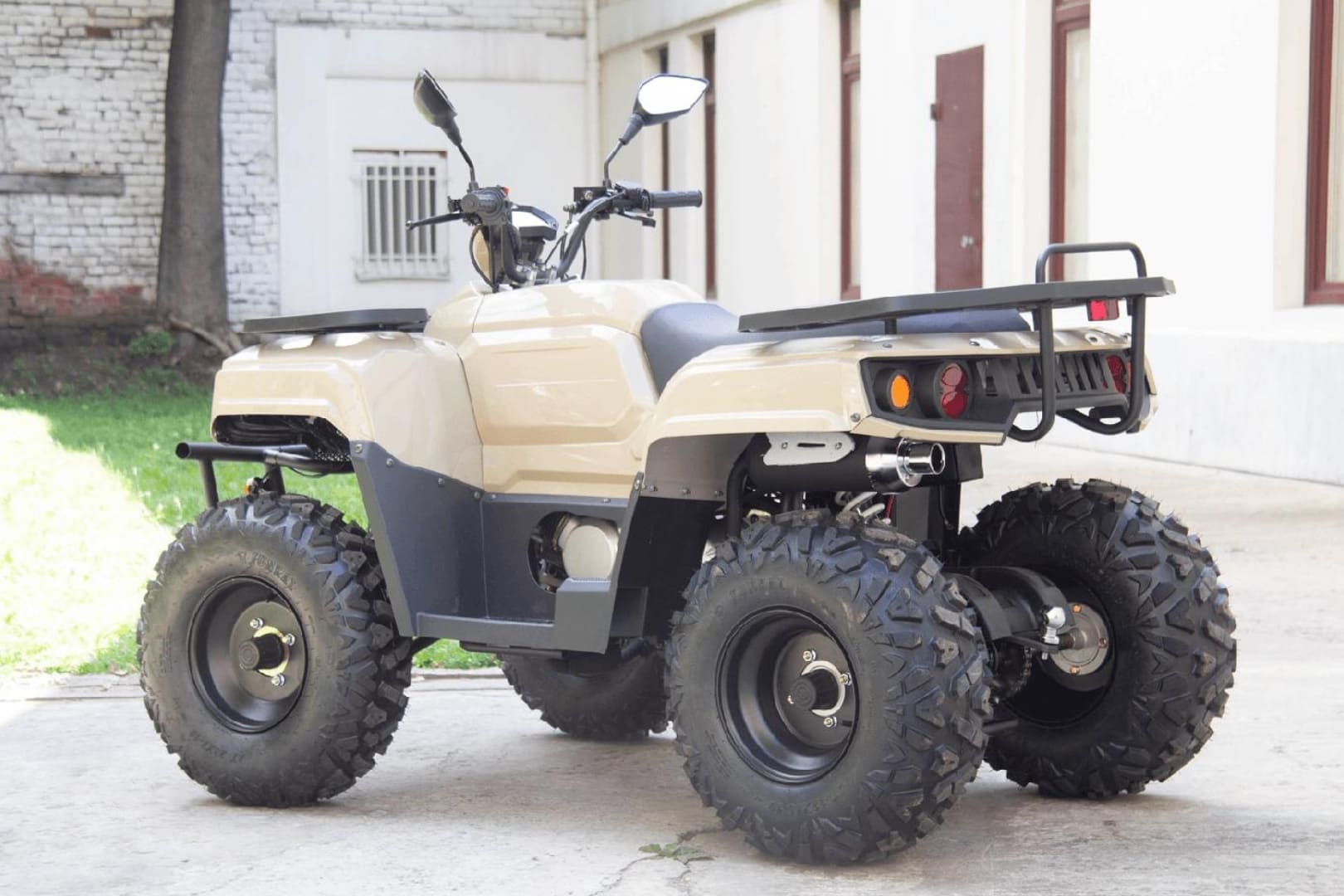 Купить Квадроцикл UNIVERSAL Hammer 2 (200) в Москве фото5