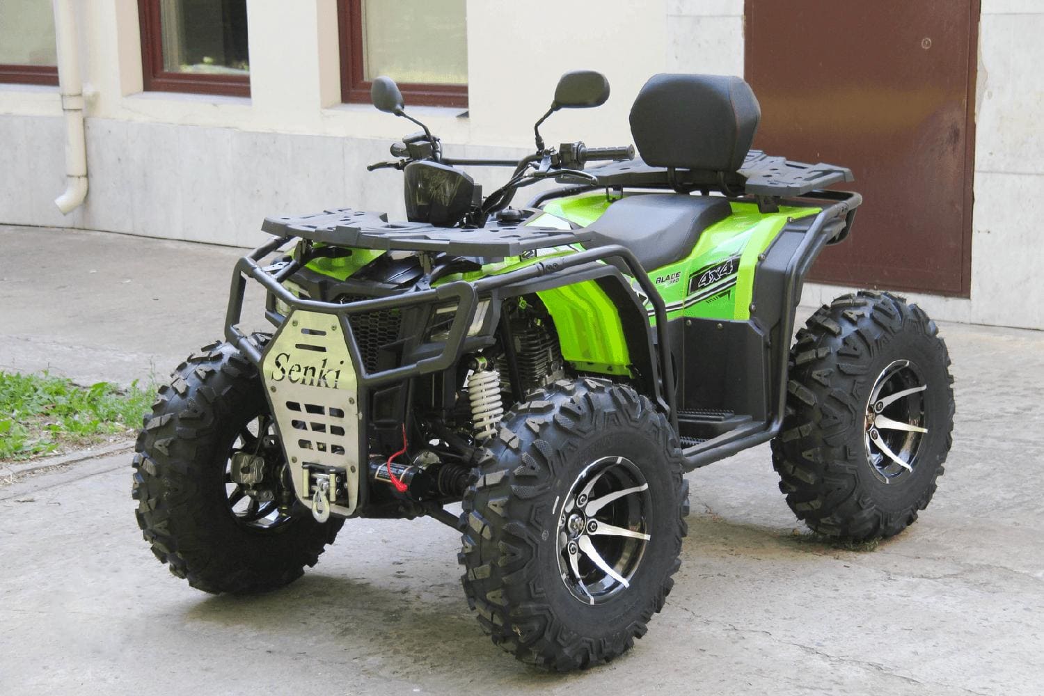 Купить Квадроцикл VOLKAN Blade 300 (4X4) в Москве фото2