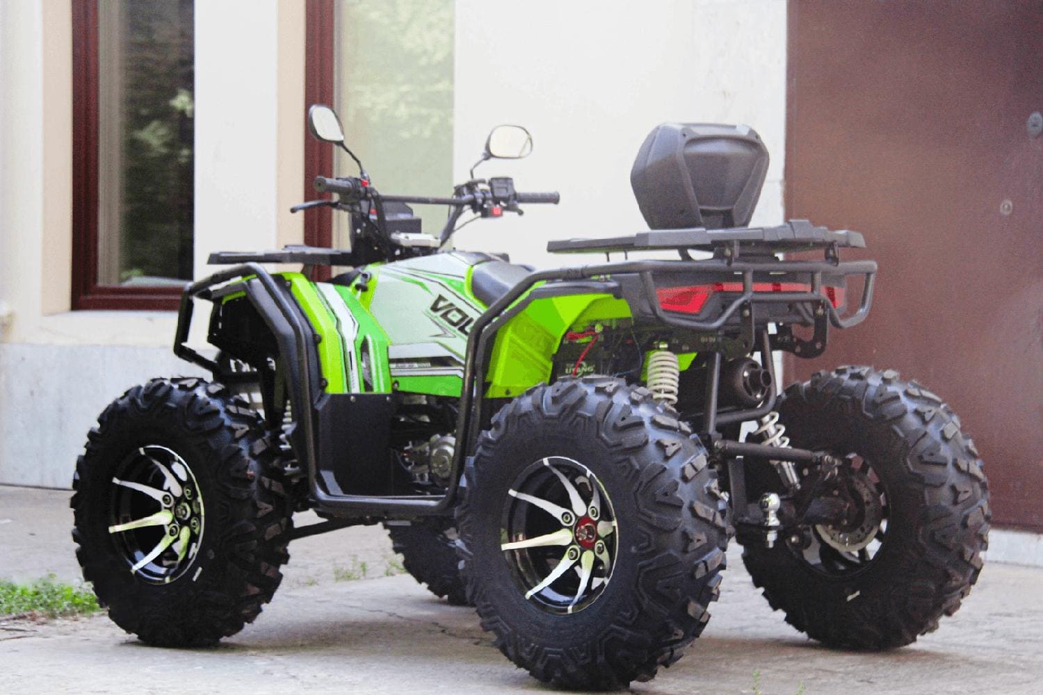 Купить Квадроцикл VOLKAN Blade 300 (4X4) в Москве фото4