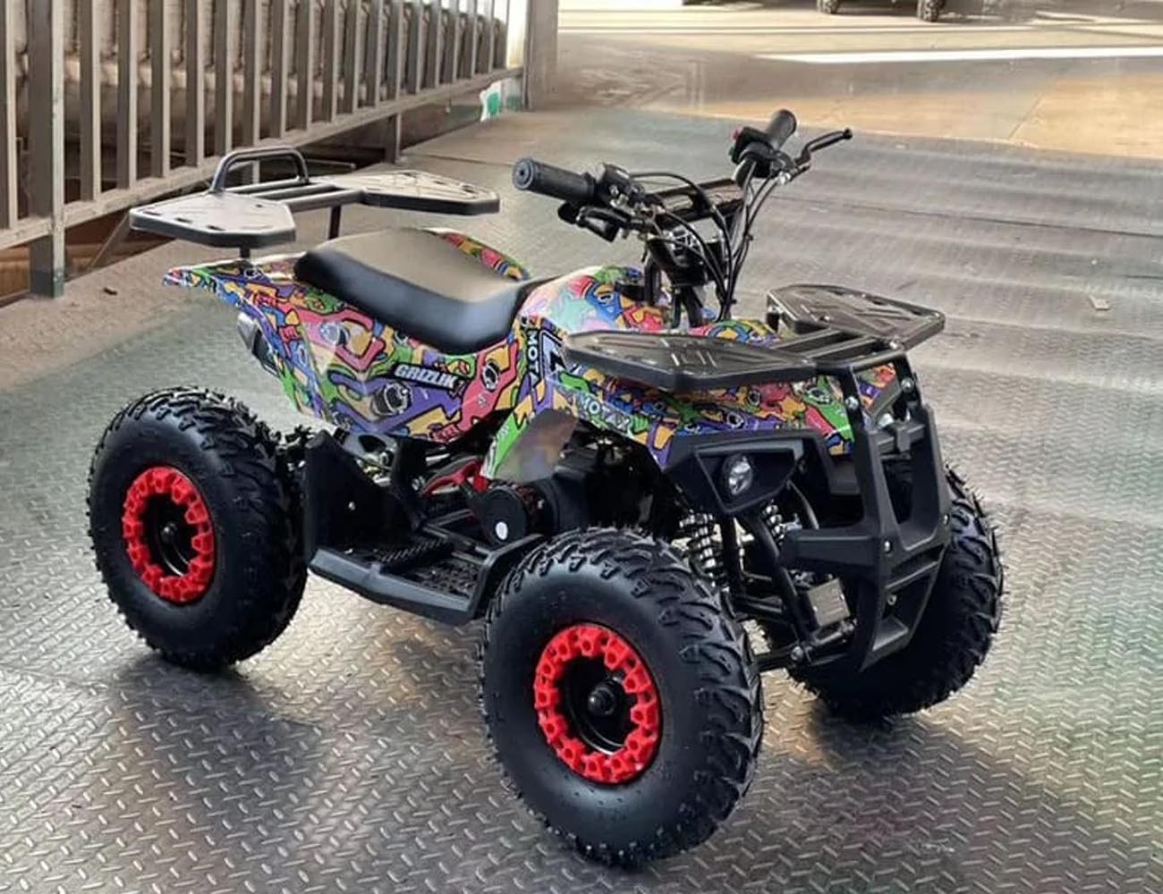 Купить Электроквадроцикл MOTAX Grizlik X16 New E1000 в Москве фото6