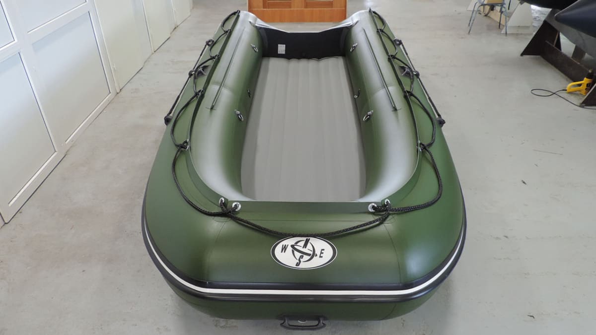 Купить Лодка ПВХ COMPAS 420 V в Москве фото2