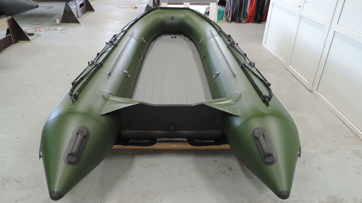 Купить Лодка ПВХ COMPAS 420 V в Москве фото3