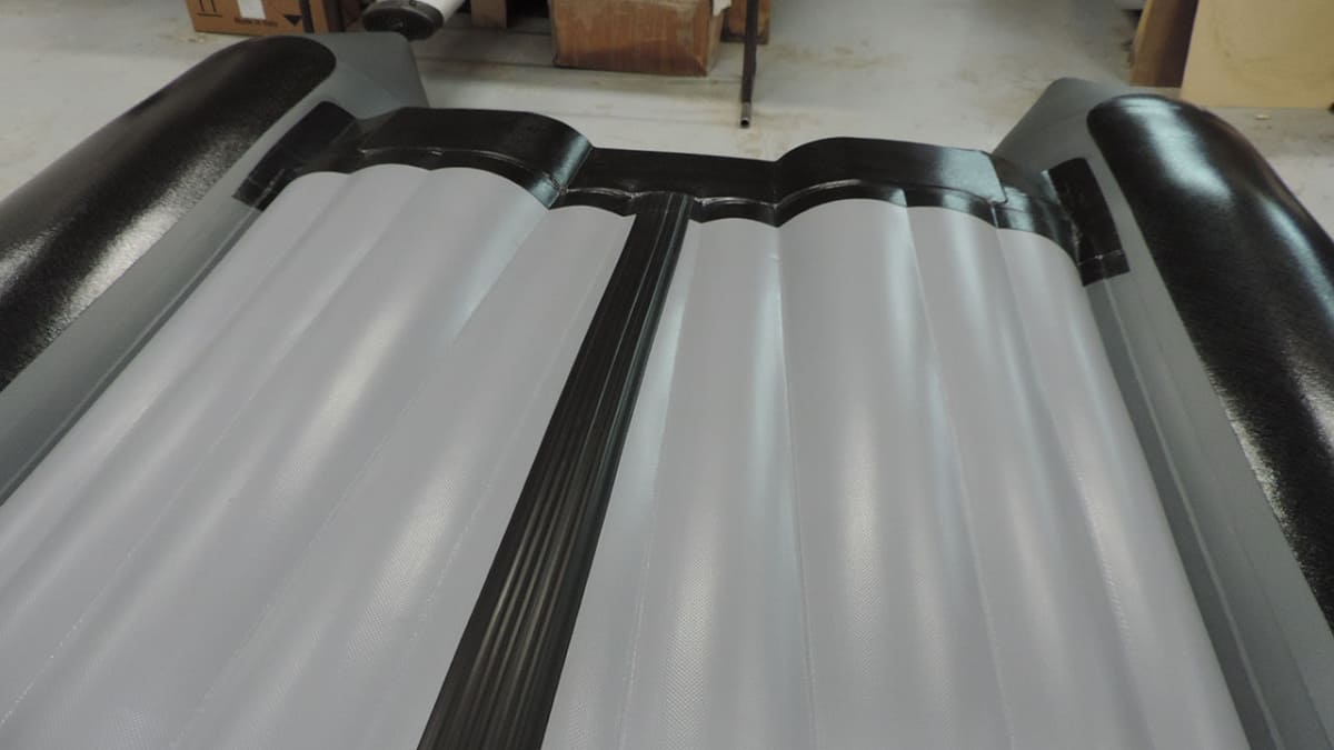 Купить Лодка ПВХ COMPAS 420 V в Москве фото6