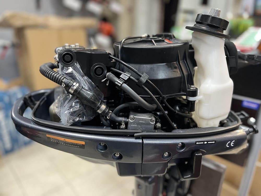 Купить 4х-тактный лодочный мотор BREEZE F5S в Москве фото8