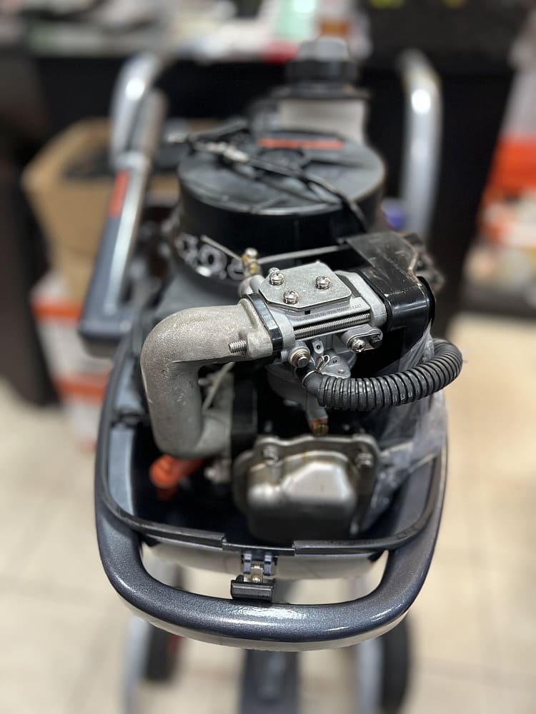 Купить 4х-тактный лодочный мотор BREEZE F5S в Москве фото9