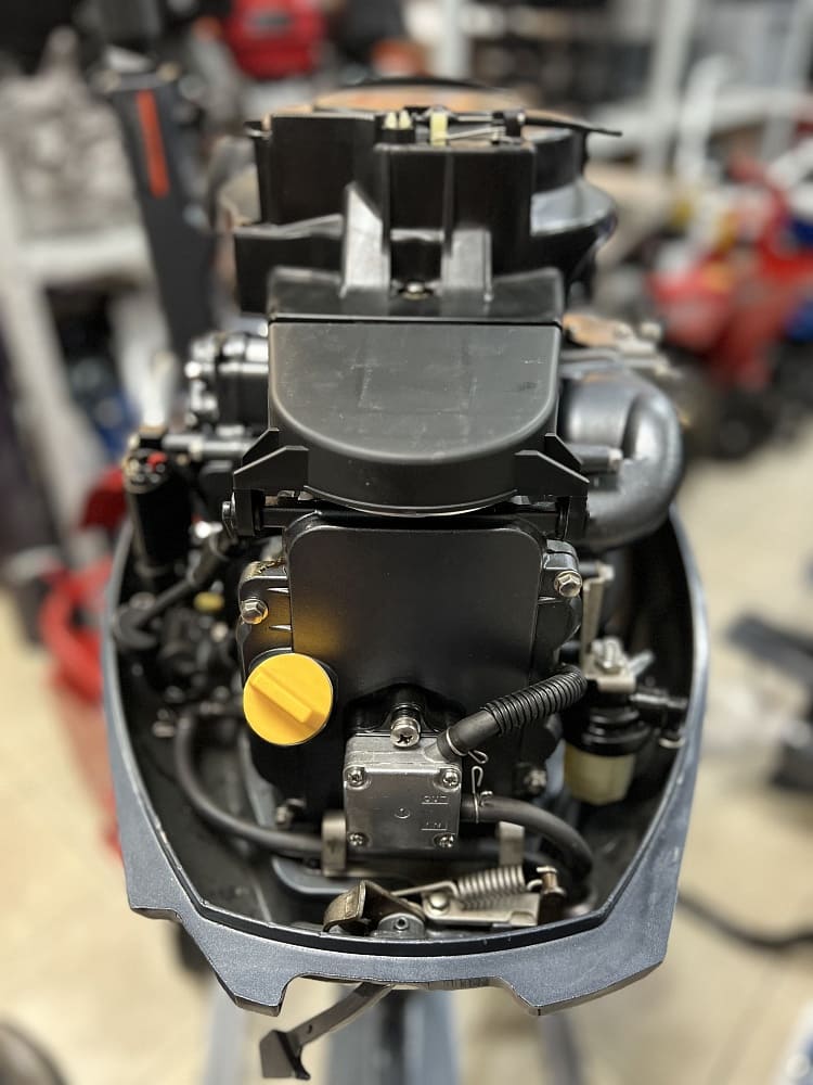 Купить 4х-тактный лодочный мотор BREEZE F9.9S в Красноярске фото8