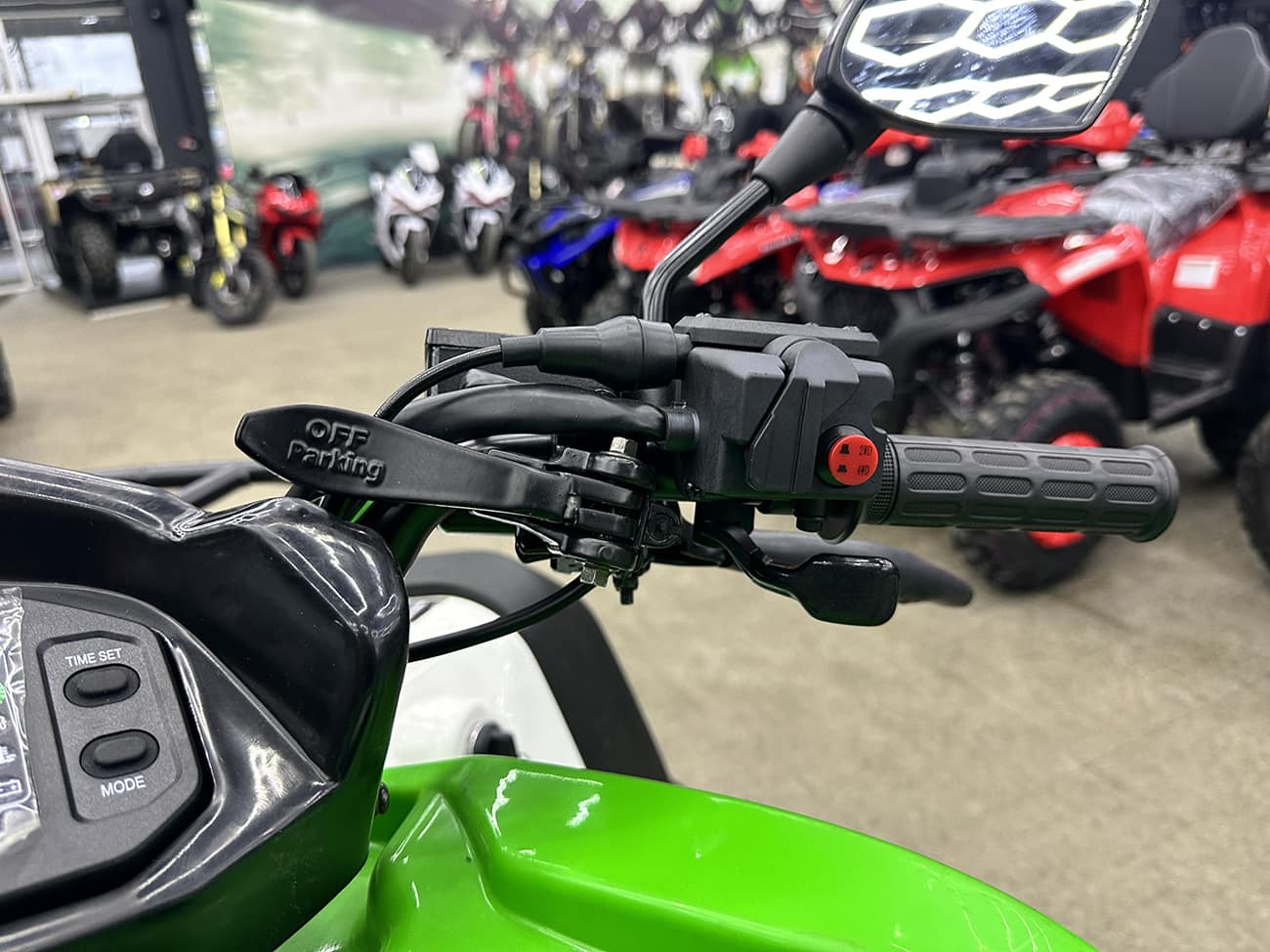 Купить Квадроцикл SHARMAX 450 Explorer 4x4 в Москве фото7