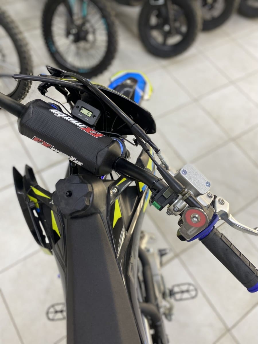 Купить Мотоцикл FXMOTO Y2 PITBIKE в Москве фото10