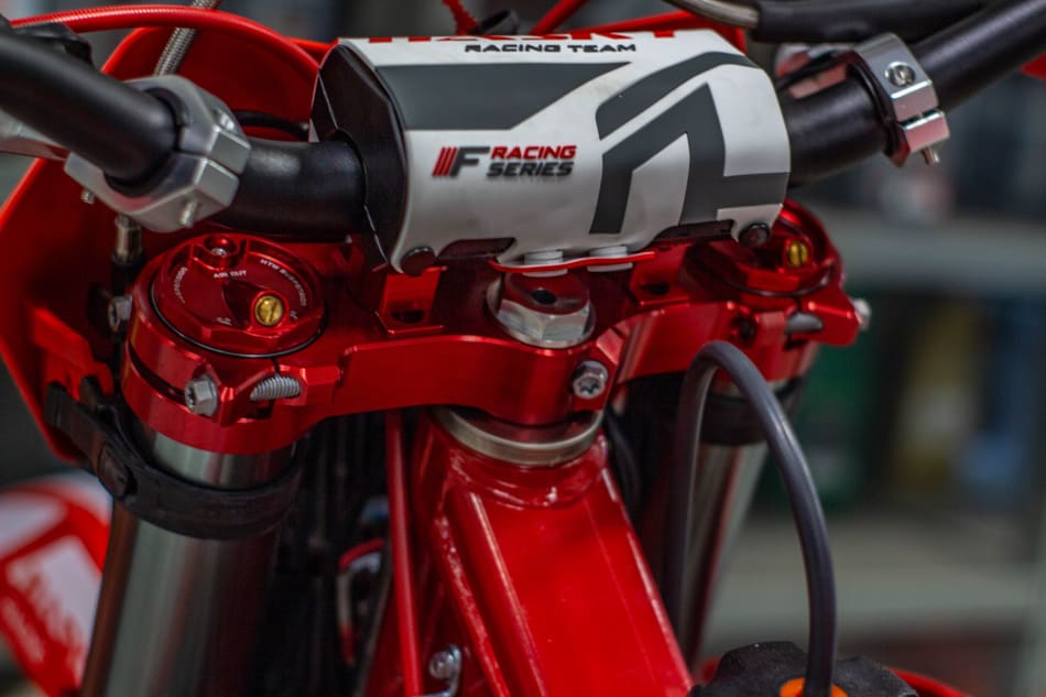 Купить Мотоцикл кроссовый эндуро HASKY F6 Racing 175FMN PR300 в Москве фото24