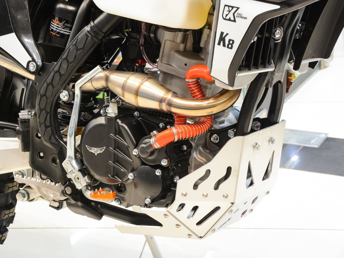 Купить Мотоцикл кроссовый эндуро ZUUMAV FX K8 (CBS-300) Black 21/18 в Москве фото7