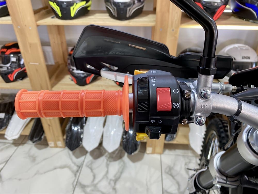 Купить Мотоцикл KAYO T4 300 ENDURO PR 21/18 (2024 г.) ПТС в Москве фото20