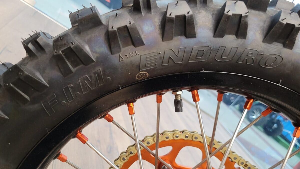 Купить Мотоцикл JHL Z4i PR250 (172FMM-5S) EFI ENDURO в Москве фото11