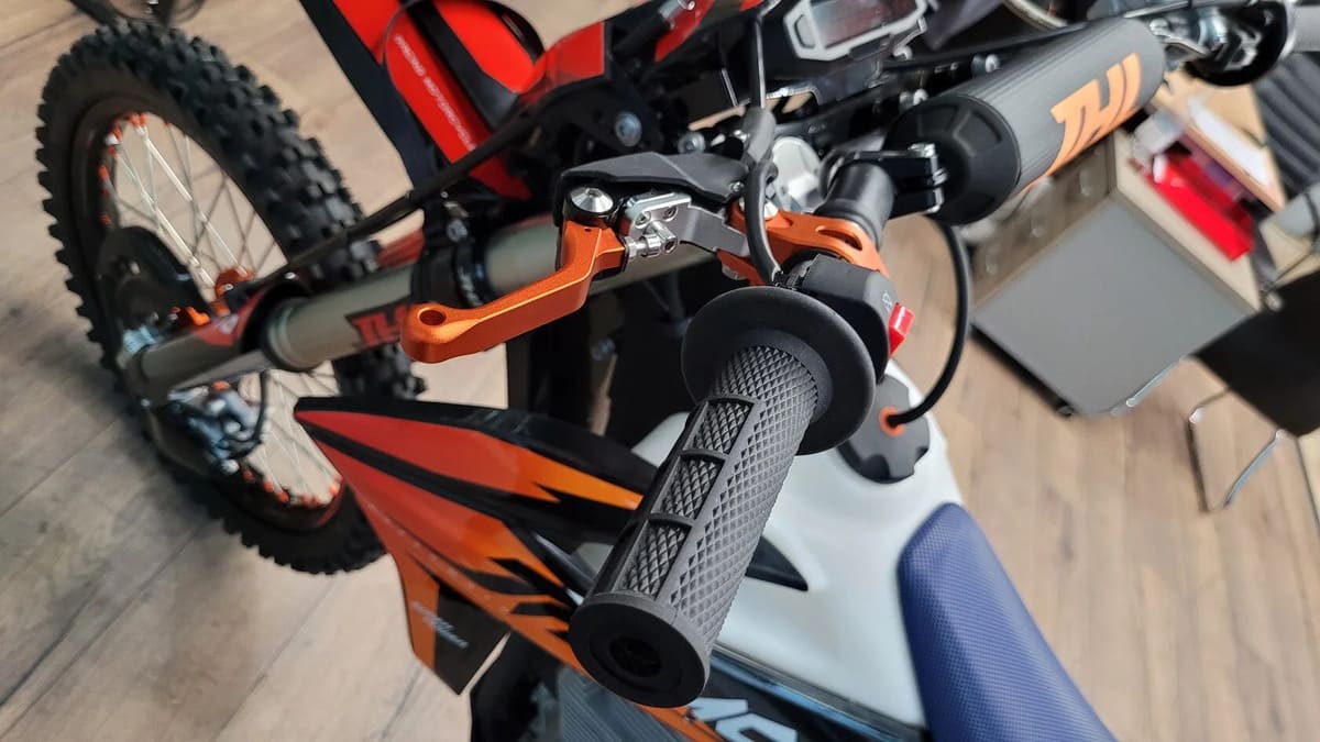 Купить Мотоцикл JHL Z4i PR250 (172FMM-5S) EFI ENDURO в Москве фото16