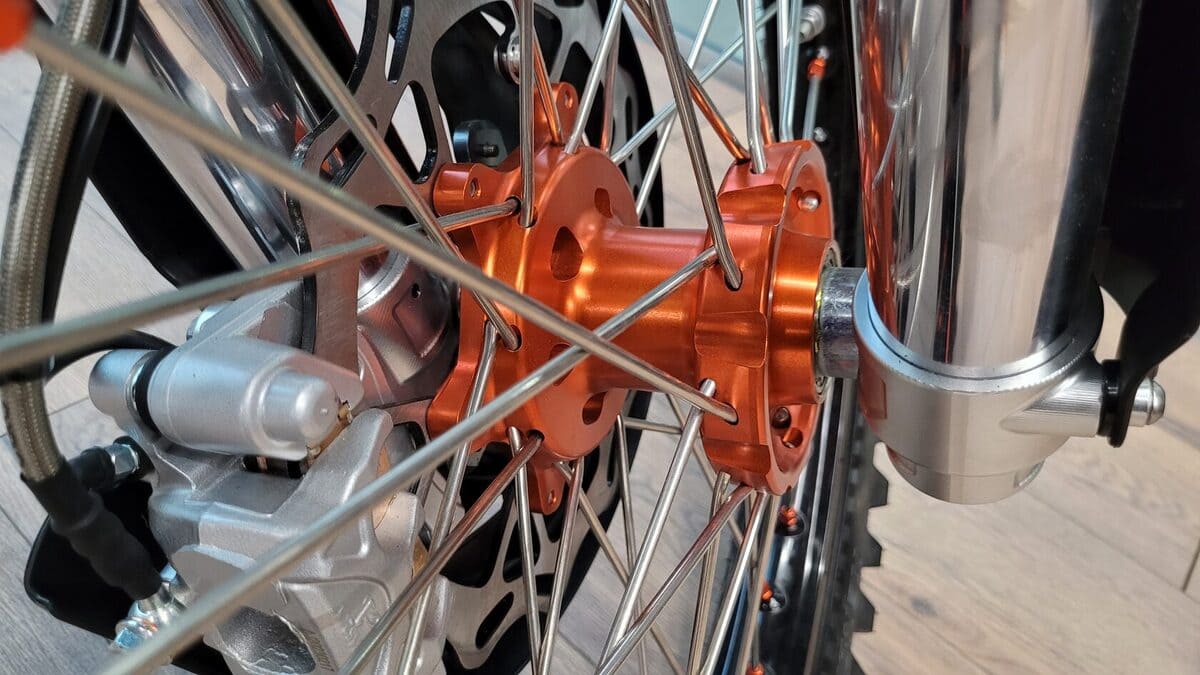 Купить Мотоцикл JHL Z4i PR250 (172FMM-5S) EFI ENDURO в Москве фото19