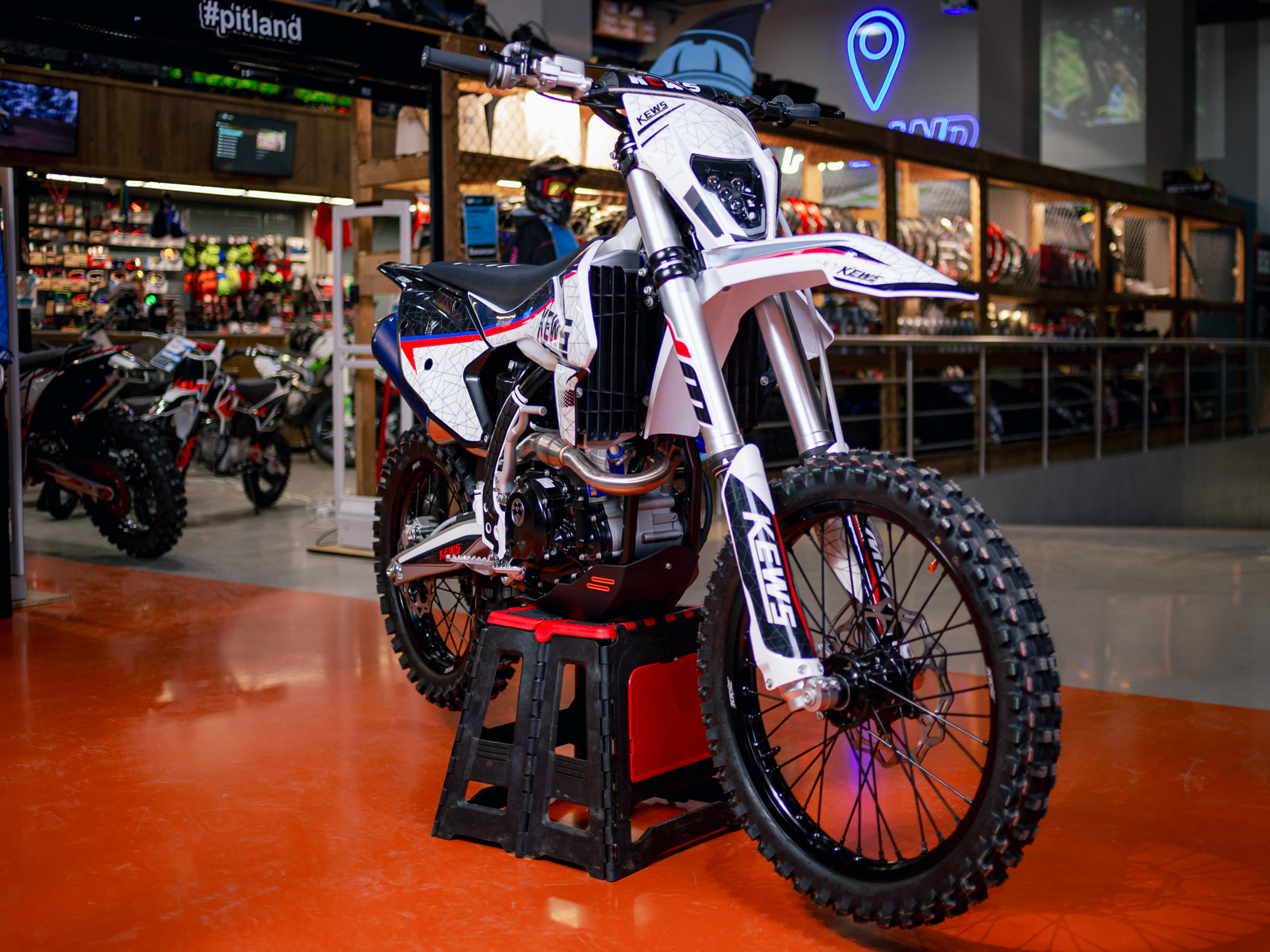 Купить Мотоцикл кроссовый эндуро KEWS K16 NC 300 (182 MN) в Москве фото3