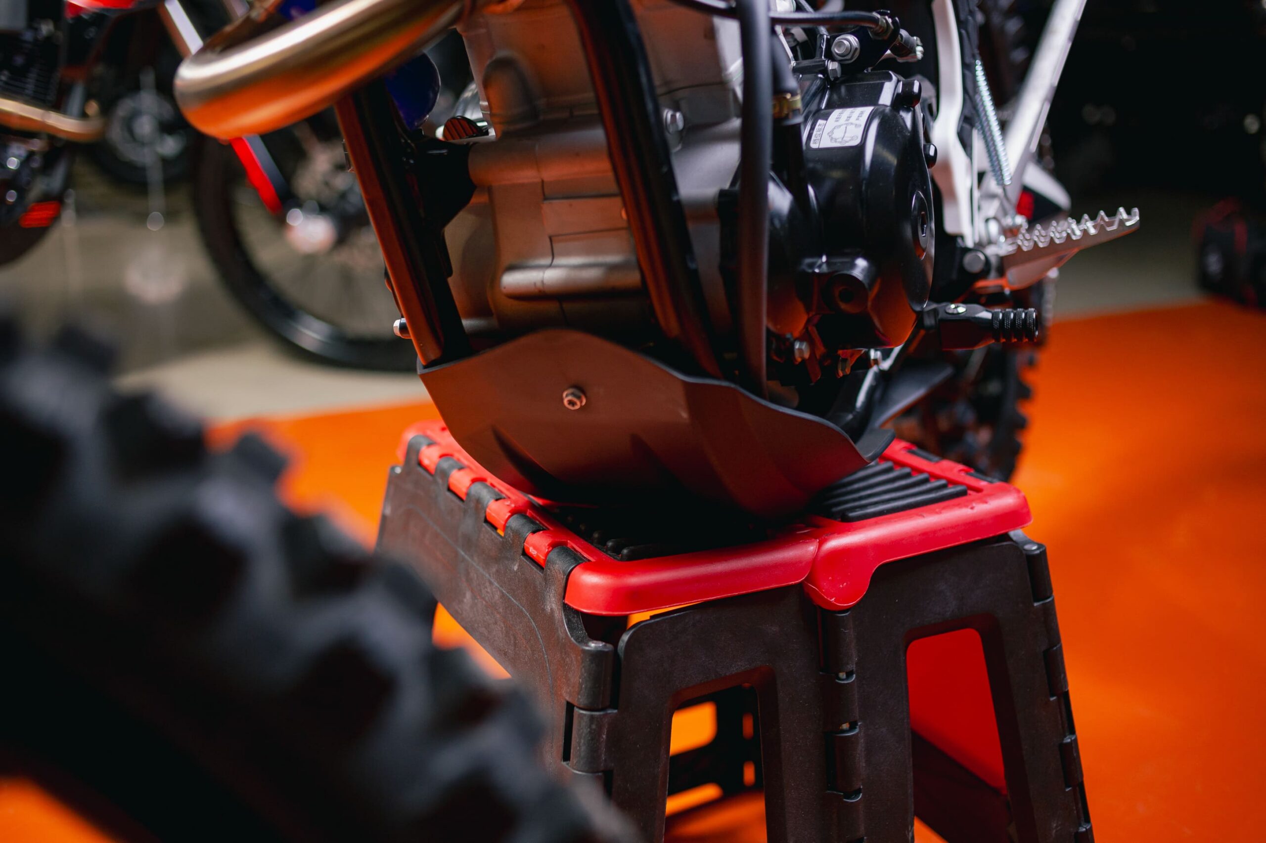 Купить Мотоцикл кроссовый эндуро KEWS K16 NC 300 (182 MN) в Москве фото14