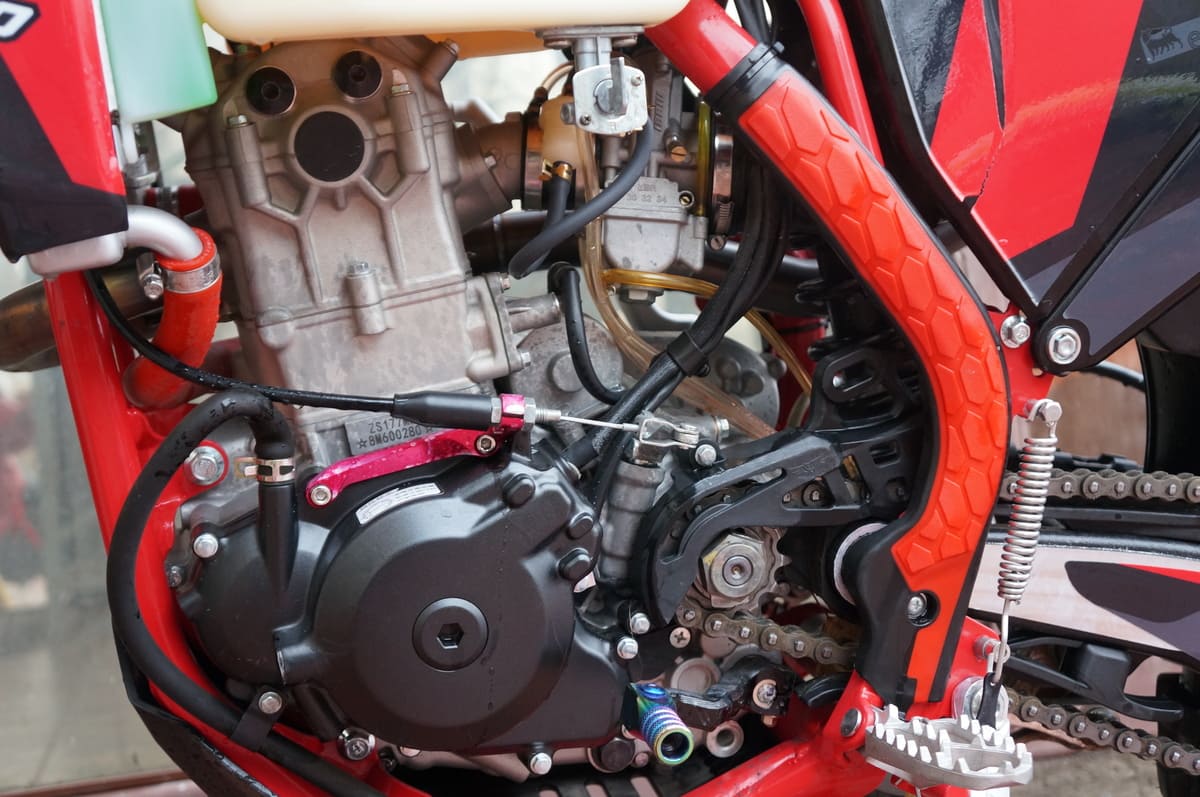 Купить Мотоцикл кроссовый эндуро ZUUM Buster NC300 в Москве фото16