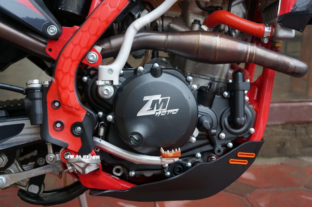 Купить Мотоцикл кроссовый эндуро ZUUM Buster NC300 в Москве фото20