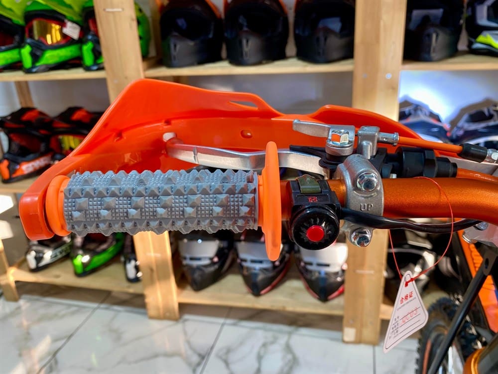 Купить Мотоцикл кроссовый эндуро ZUUMAV FX А5 в Москве фото8