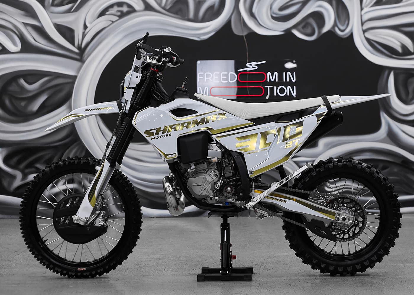 Купить Мотоцикл SHARMAX Expert Pro 300 2T Husq Edition в Москве фото7