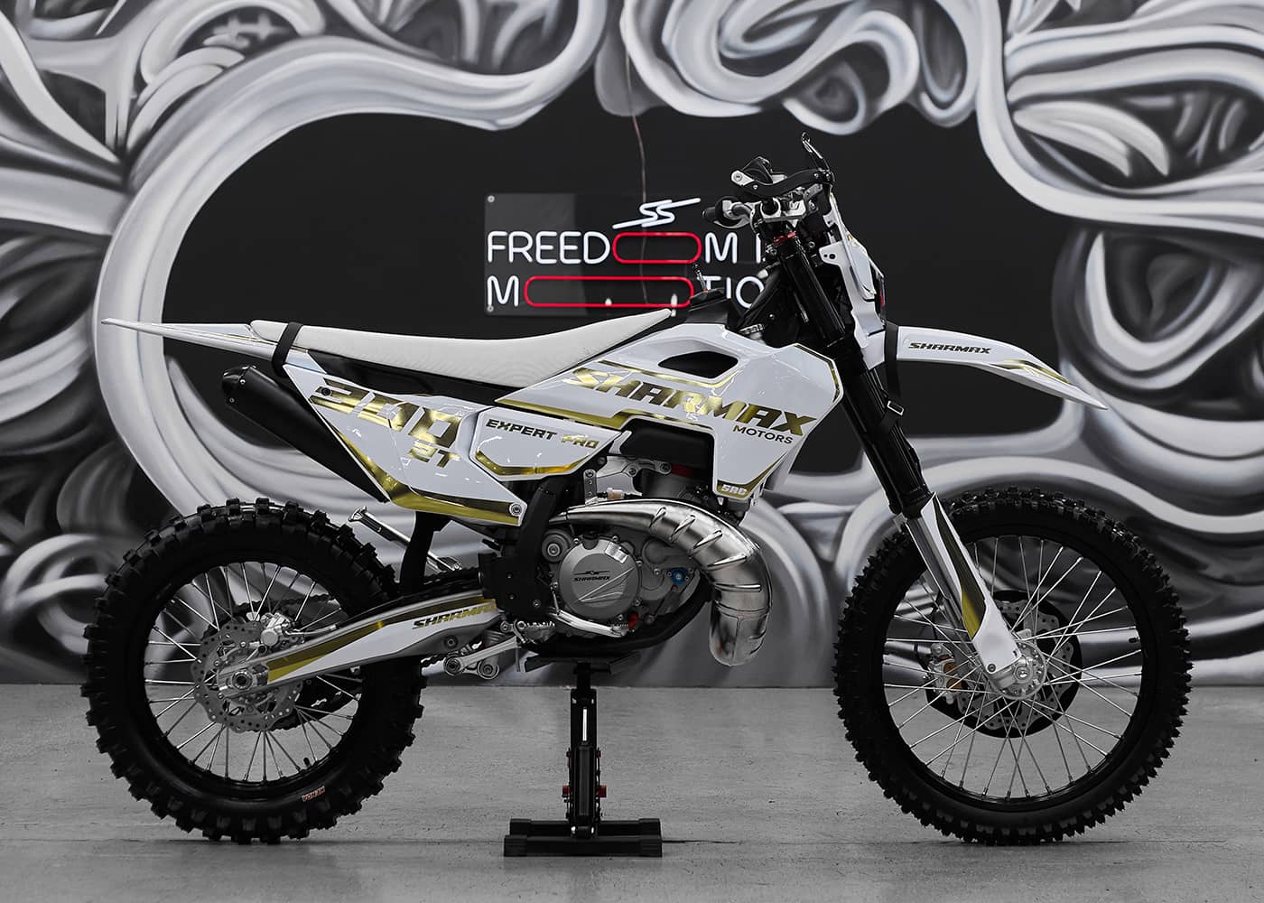 Купить Мотоцикл SHARMAX Expert Pro 300 2T Husq Edition в Москве фото9