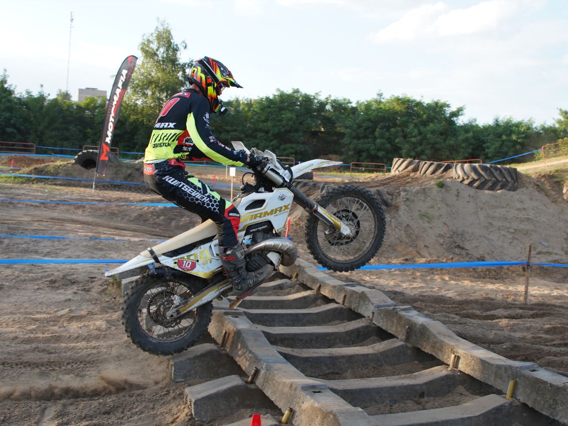 Купить Мотоцикл SHARMAX Expert Pro 300 2T Husq Edition в Москве фото26