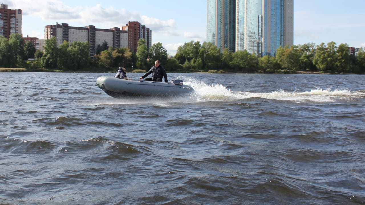 Купить Лодка ПВХ РАКЕТА РК-380 Special+ в Москве фото3