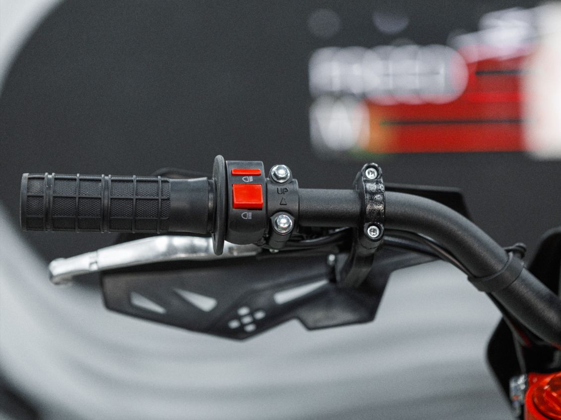 Купить Мотоцикл кроссовый эндуро SHARMAX Sport 300 Air Ultimatum в Москве фото25