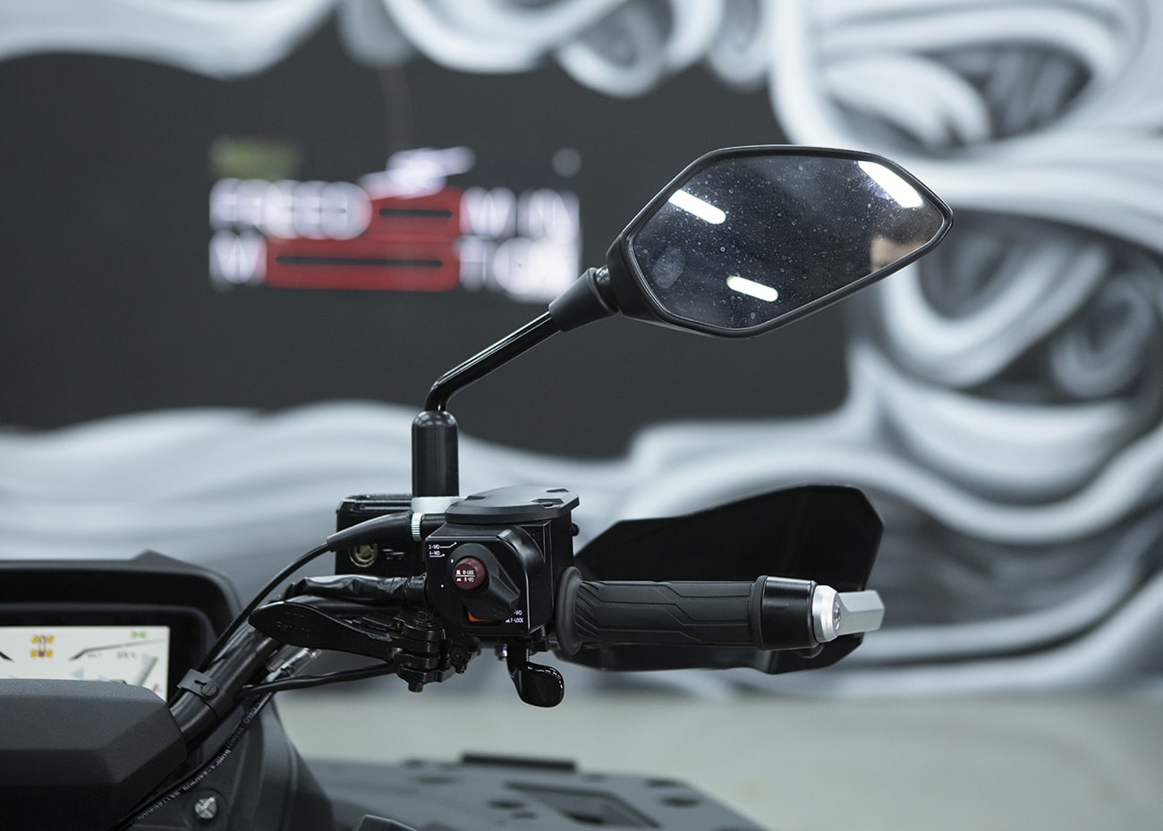 Купить Квадроцикл SHARMAX 1100 FORCE LTD 28" в Москве фото23