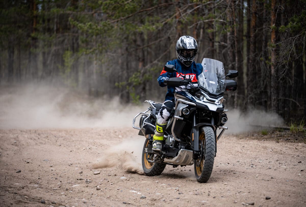 Купить Мотоцикл CFMOTO 800MT Explore (ABS) ТУРЭНДУРО в Москве фото11