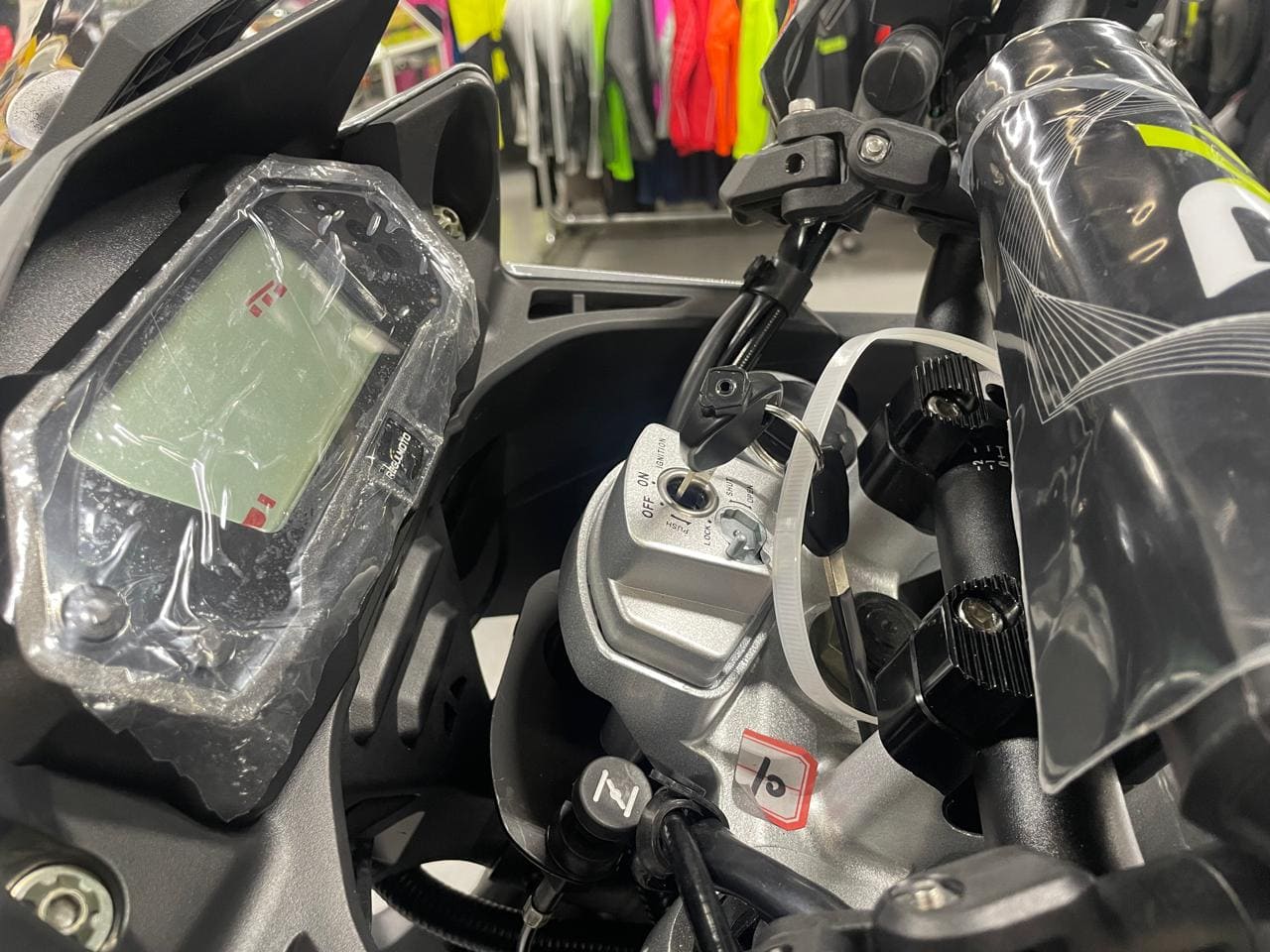 Купить Мотоцикл REGULMOTO ADV 300 S в Москве фото8