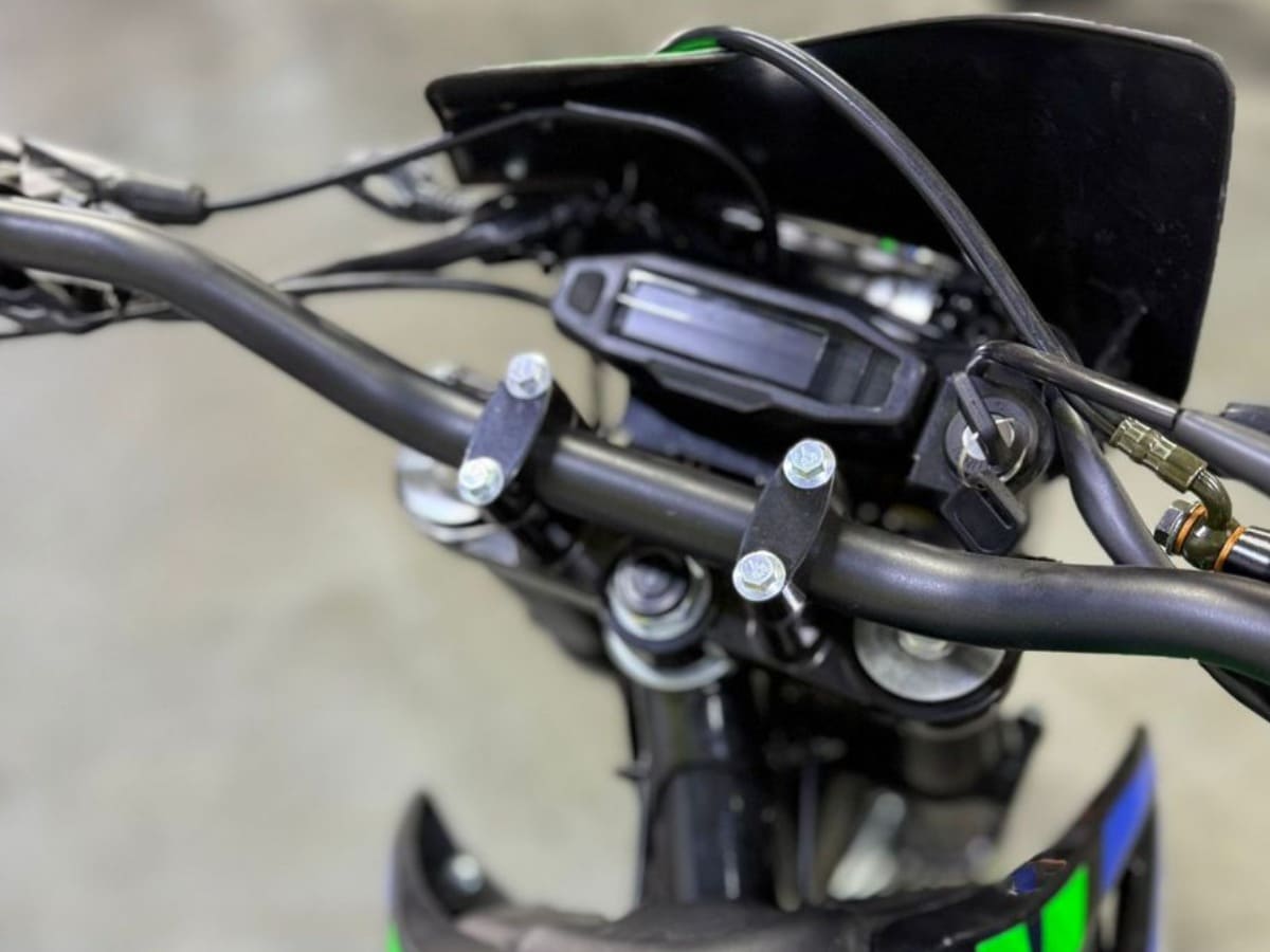 Купить Мотоцикл кроссовый эндуро SYCMCC 300сс в Москве фото5