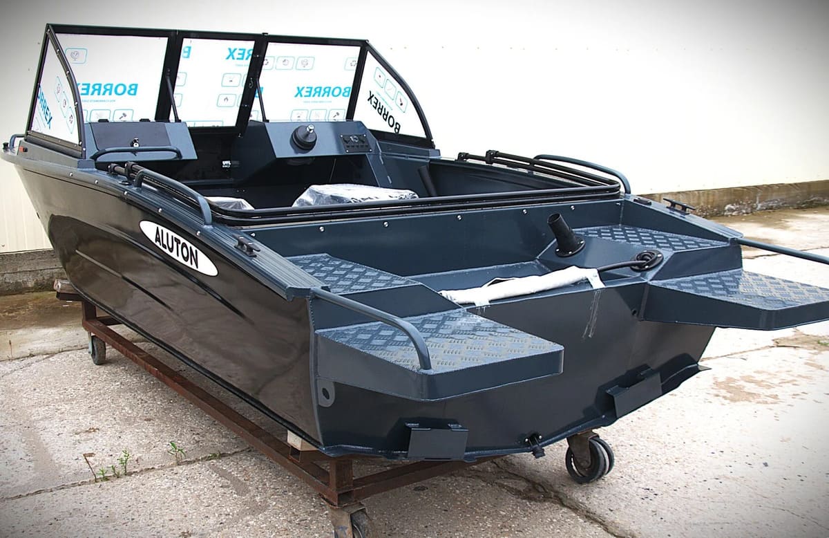 Купить Катер-лодка алюминиевая ALUTON 430Fish в Москве фото5