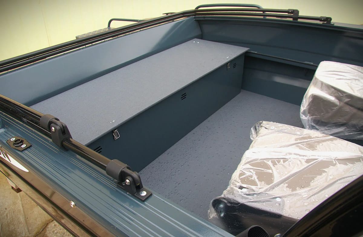 Купить Катер-лодка алюминиевая ALUTON 430Fish в Москве фото8