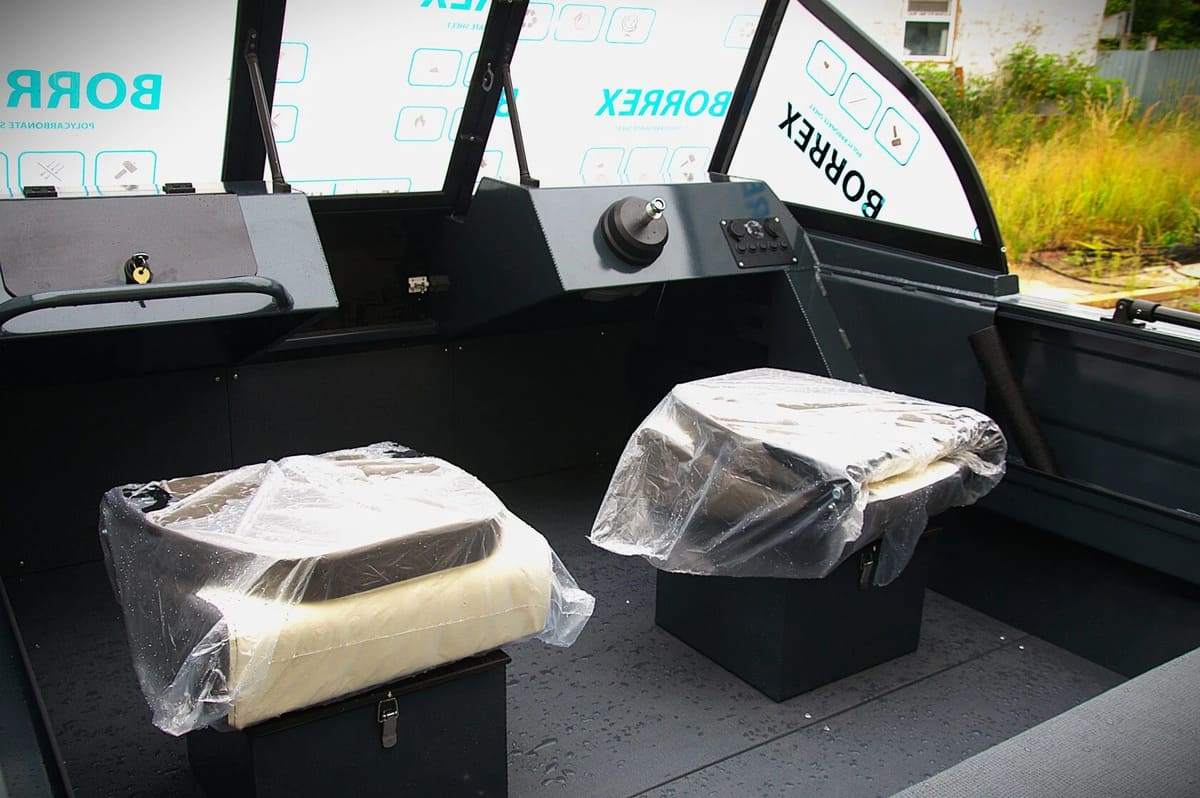 Купить Катер-лодка алюминиевая ALUTON 430Fish в Москве фото11