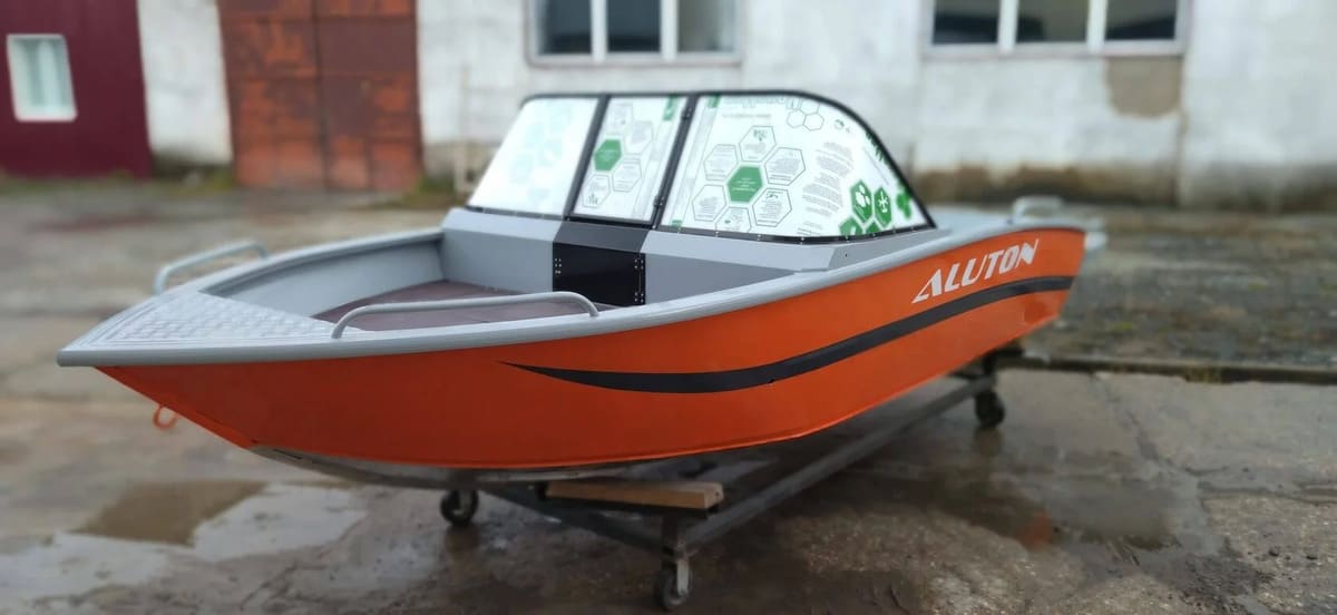 Купить Катер-лодка алюминиевая ALUTON 460DC в Москве фото3