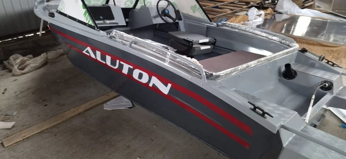 Купить Катер-лодка алюминиевая ALUTON 460DC в Москве фото7