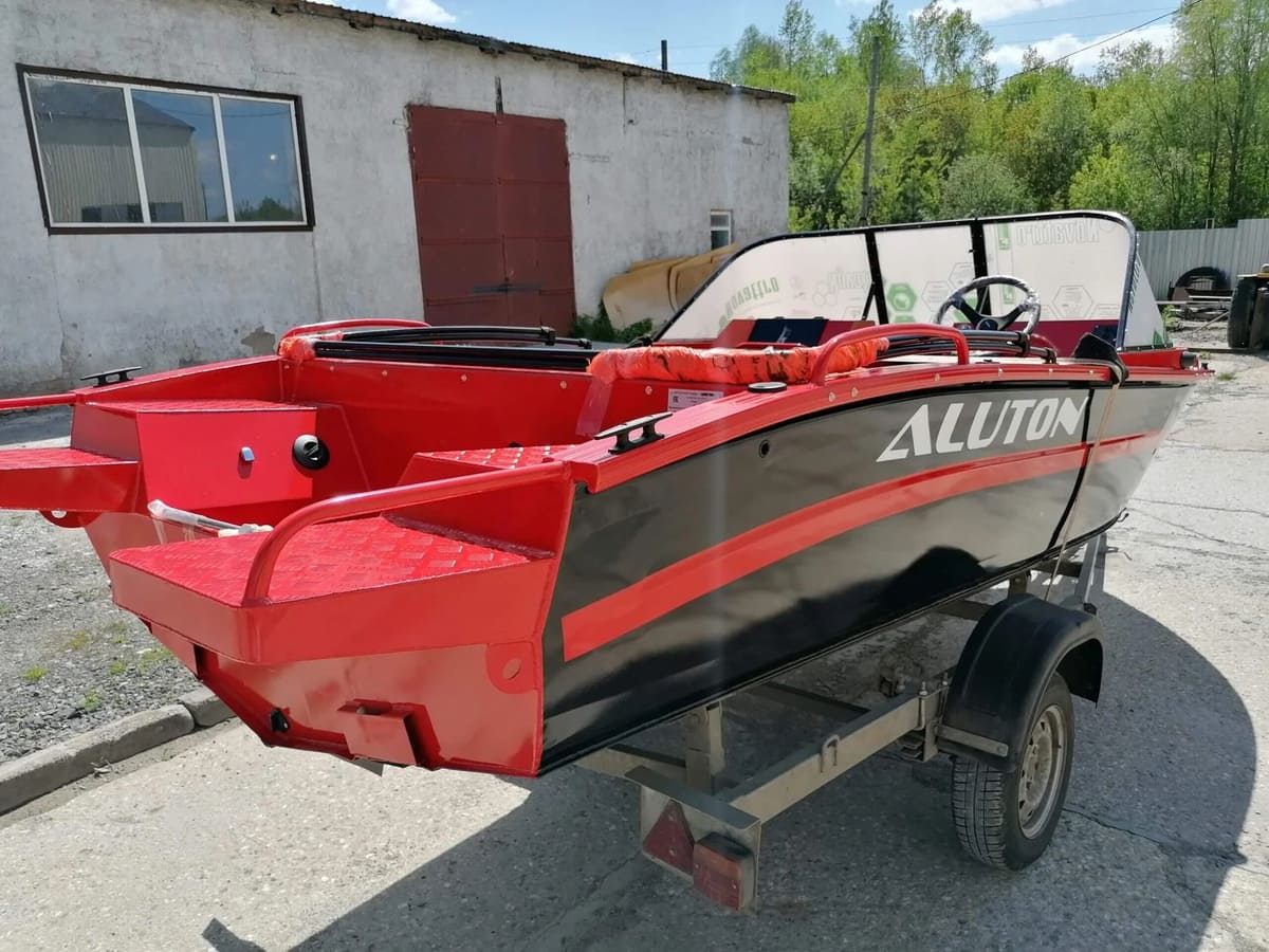 Купить Катер-лодка алюминиевая ALUTON 460Fish в Москве фото3