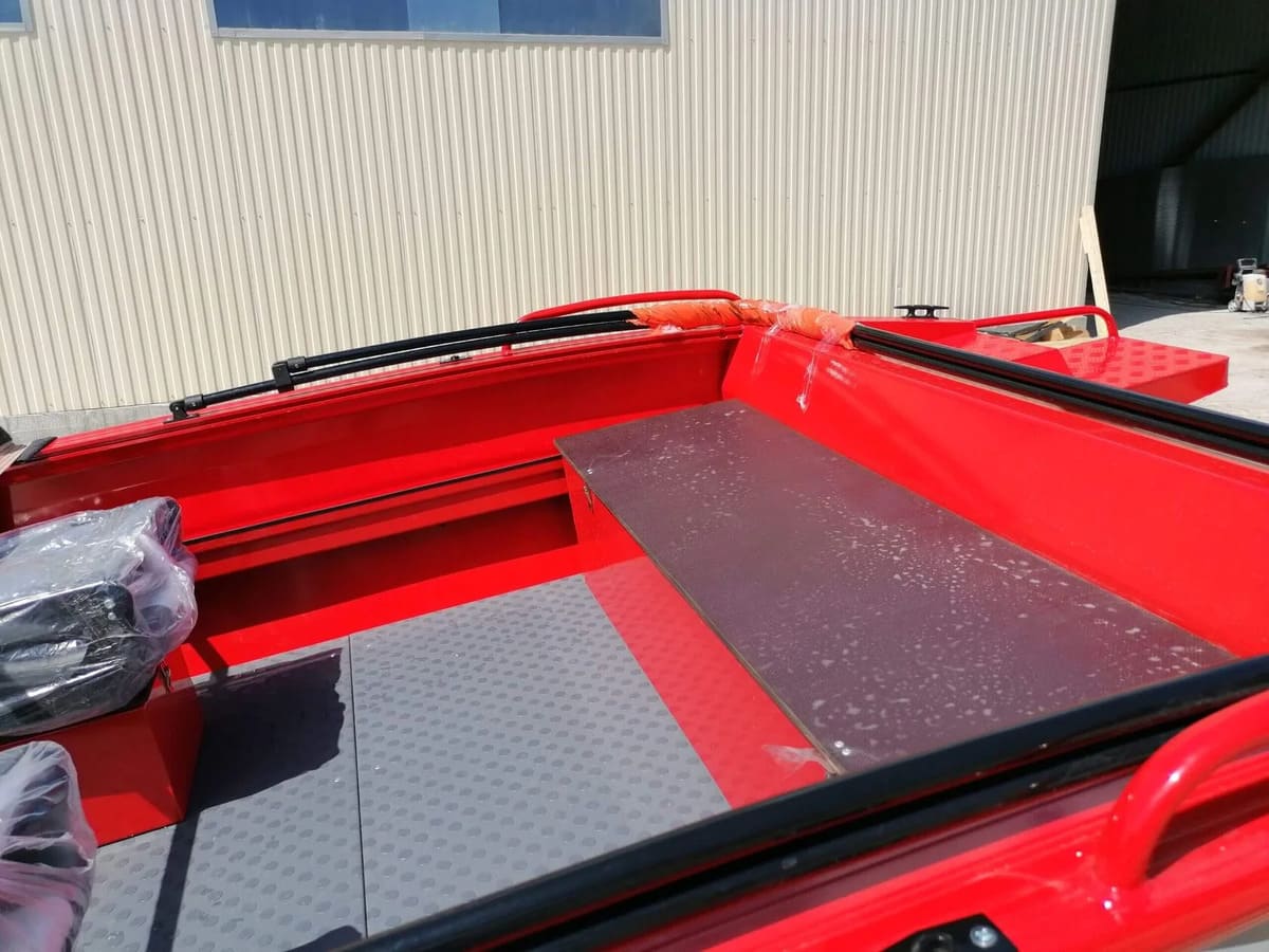 Купить Катер-лодка алюминиевая ALUTON 460Fish в Москве фото6