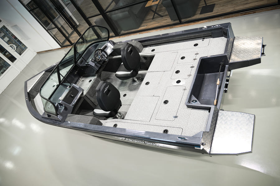 Купить Катер-лодка алюминиевая NORTHSILVER 545 Fish Sport в Москве фото4
