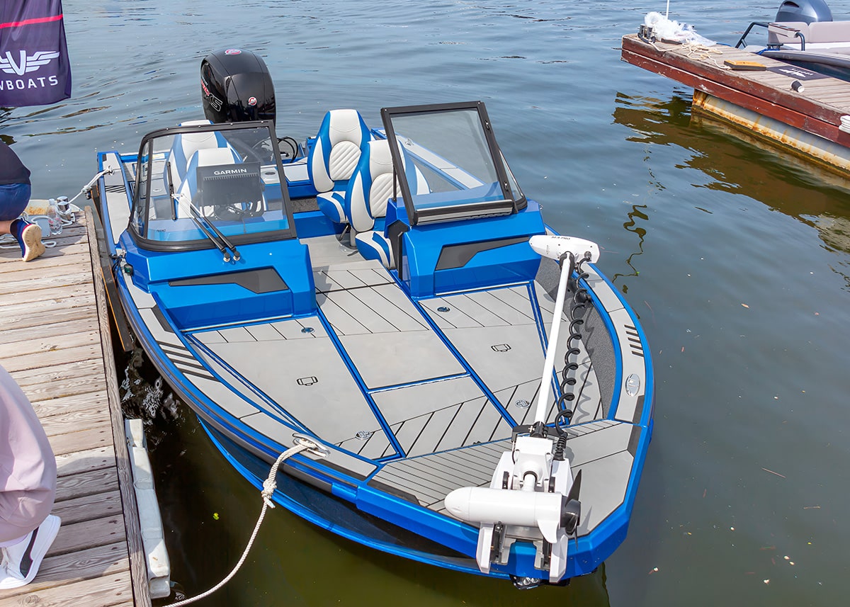 Купить Катер-лодка алюминиевая VBOATS Fishpro X5 в Москве фото2