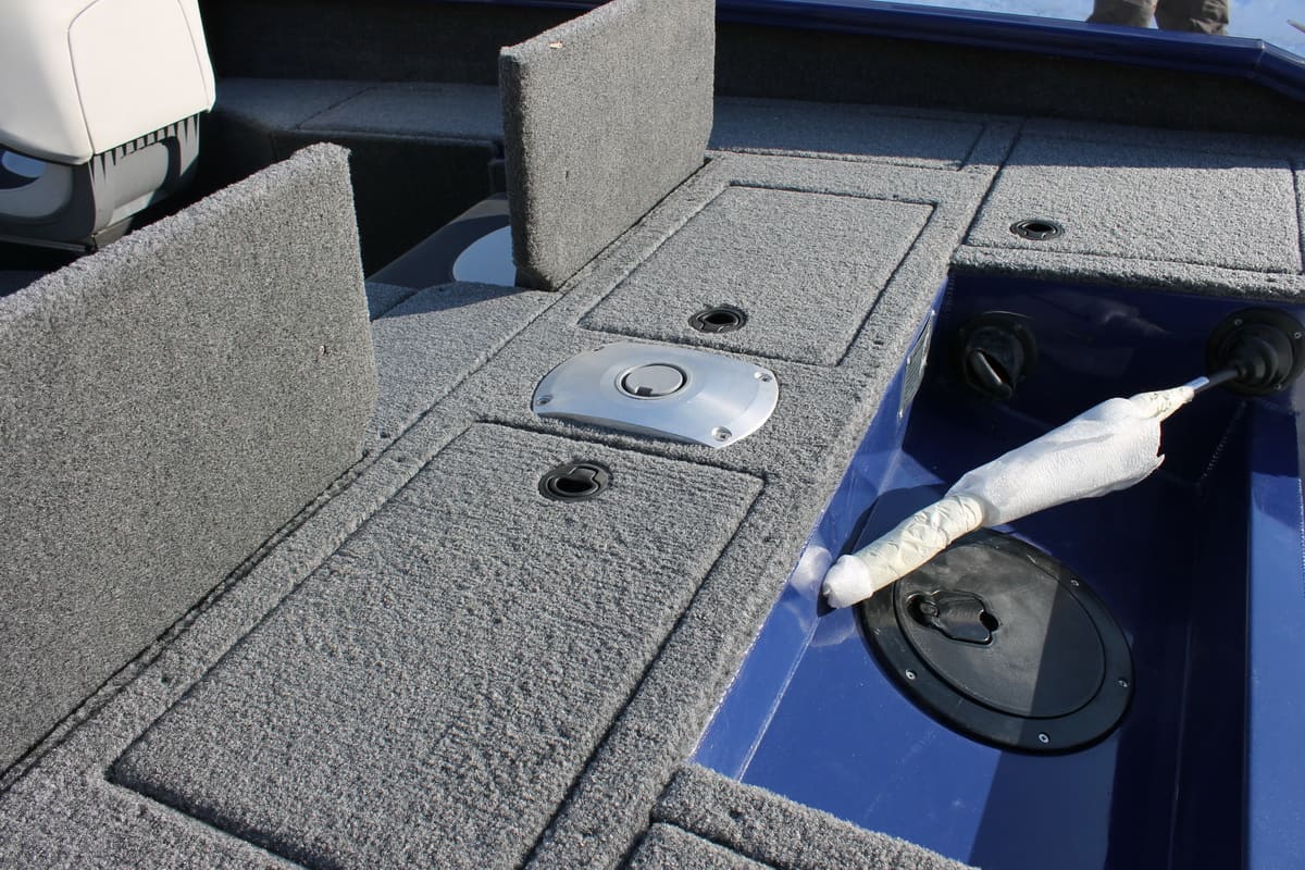 Купить Катер-лодка алюминиевая WINDBOAT 4.6 DC EvoFish в Москве фото5