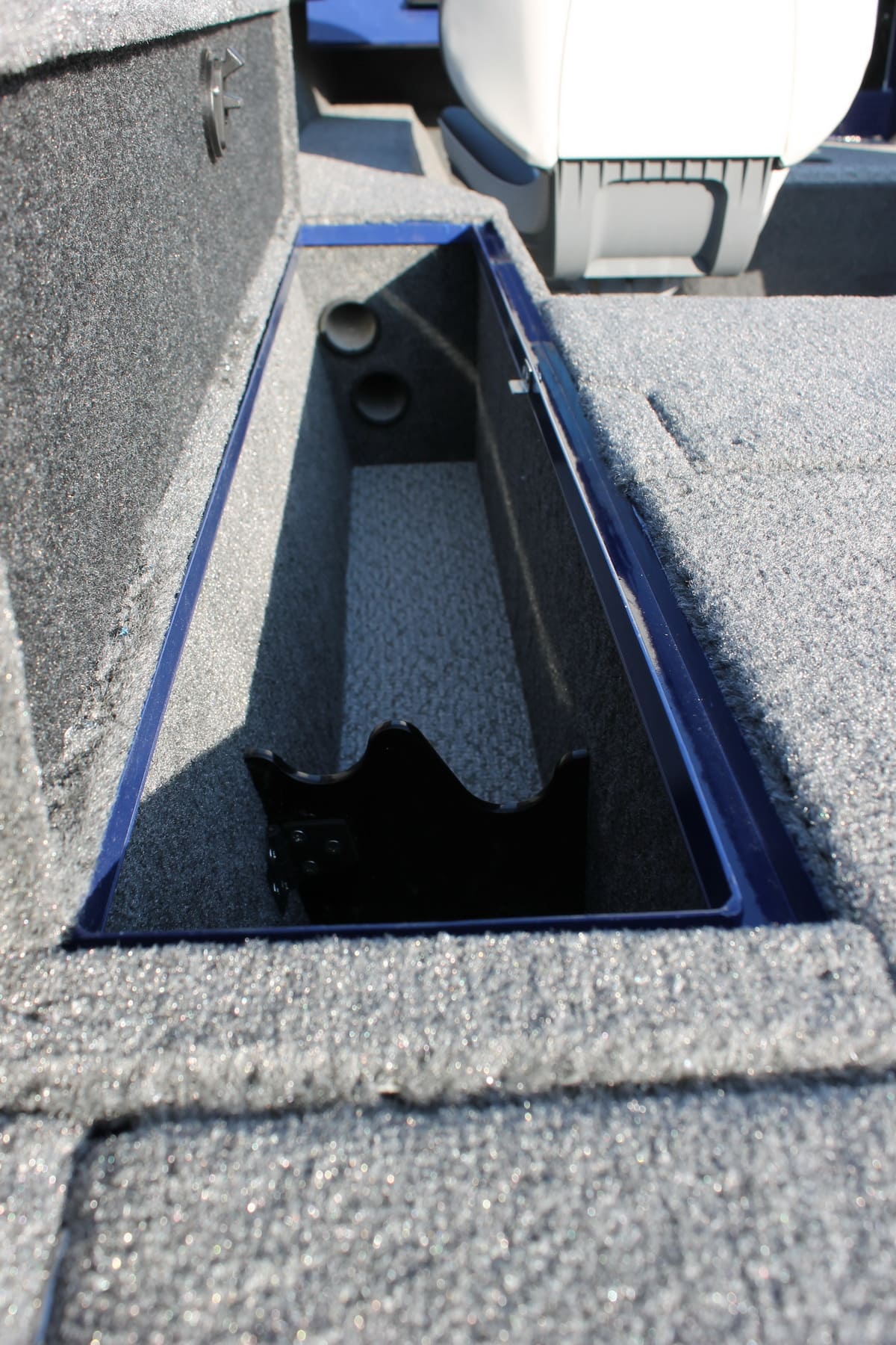 Купить Катер-лодка алюминиевая WINDBOAT 4.6 DC EvoFish в Москве фото13