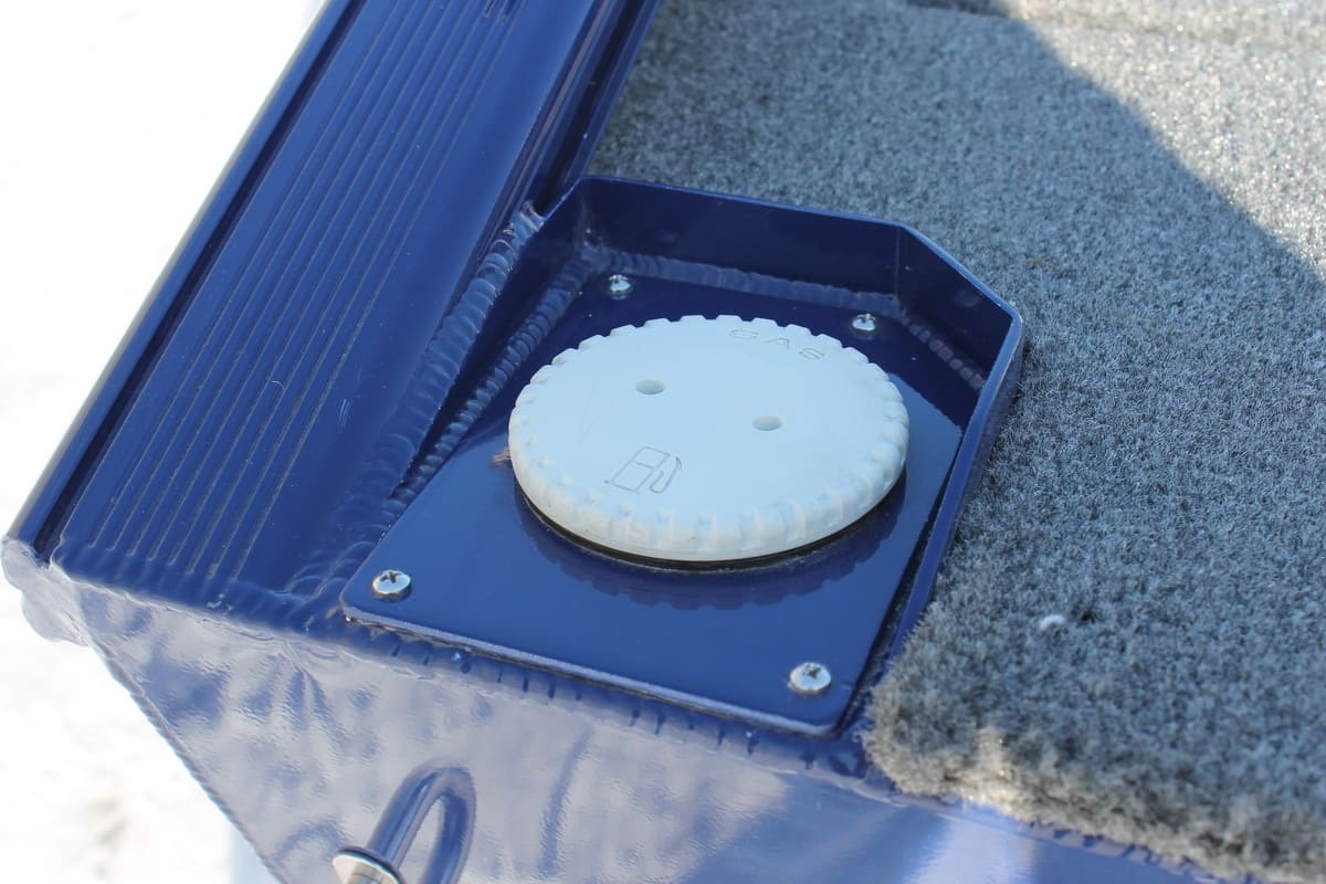 Купить Катер-лодка алюминиевая WINDBOAT 4.6 DC EvoFish в Москве фото27