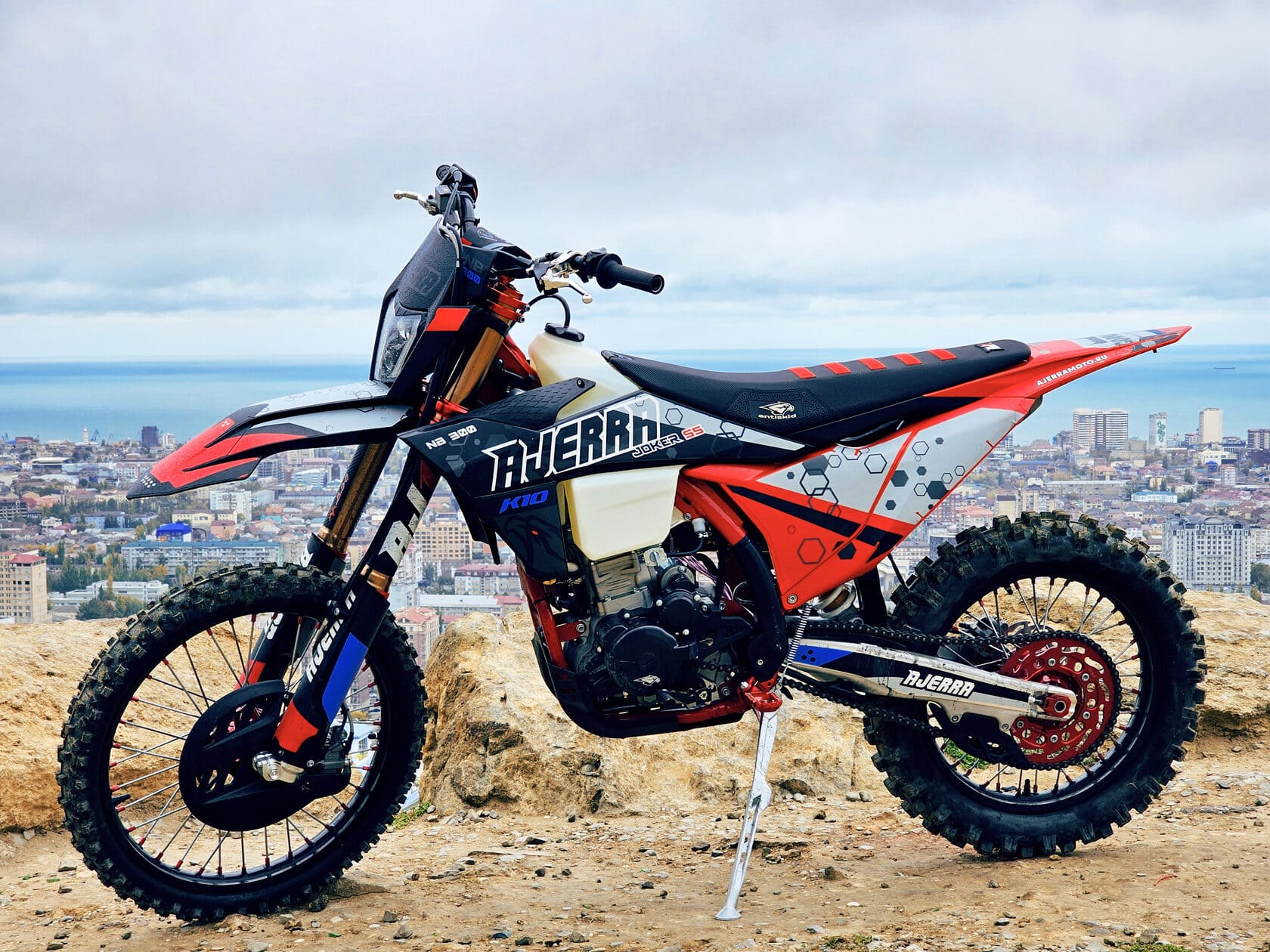 Купить Мотоцикл кроссовый эндуро AJERRA Joker SS K10 в Москве фото3