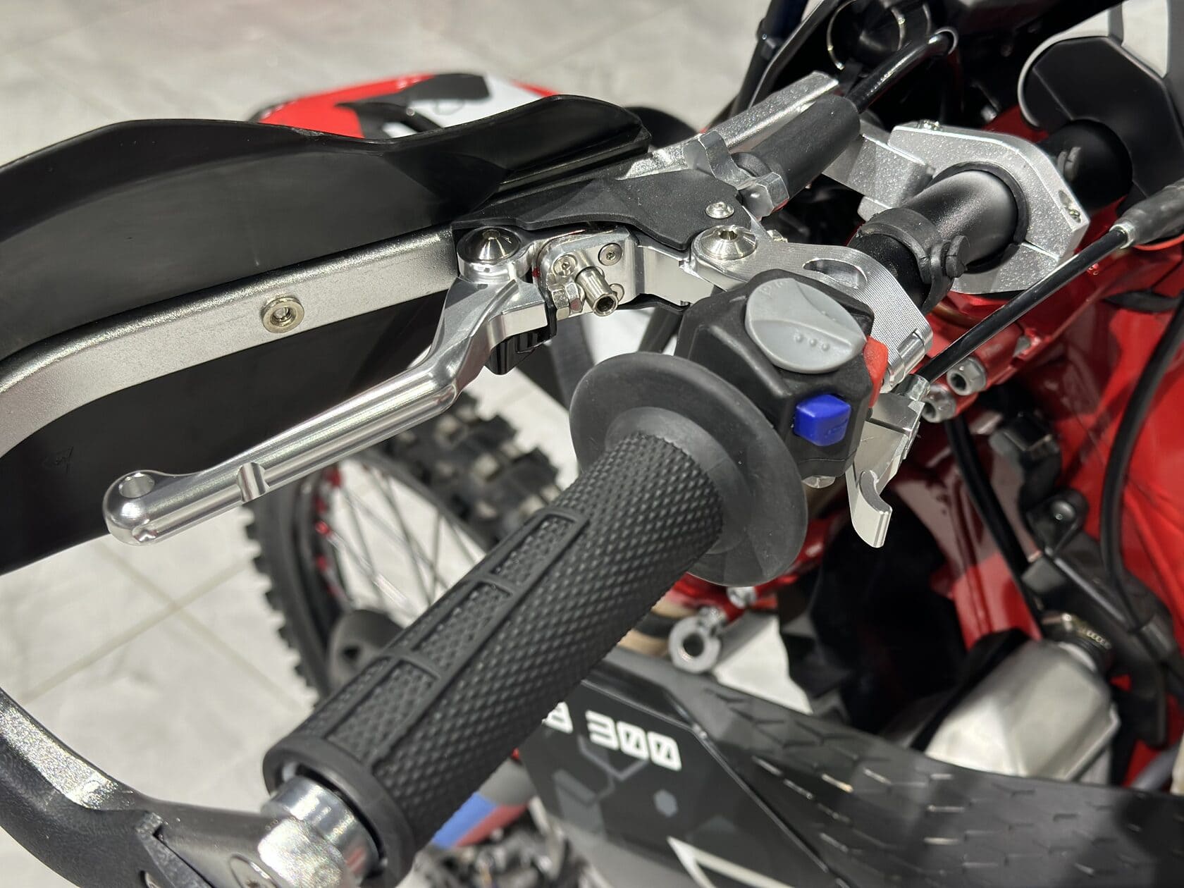 Купить Мотоцикл кроссовый эндуро AJERRA Joker SS K10 в Москве фото4