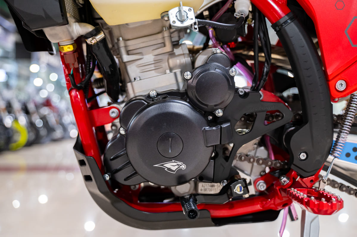 Купить Мотоцикл кроссовый эндуро AJERRA Joker SS K10 T10 в Москве фото4