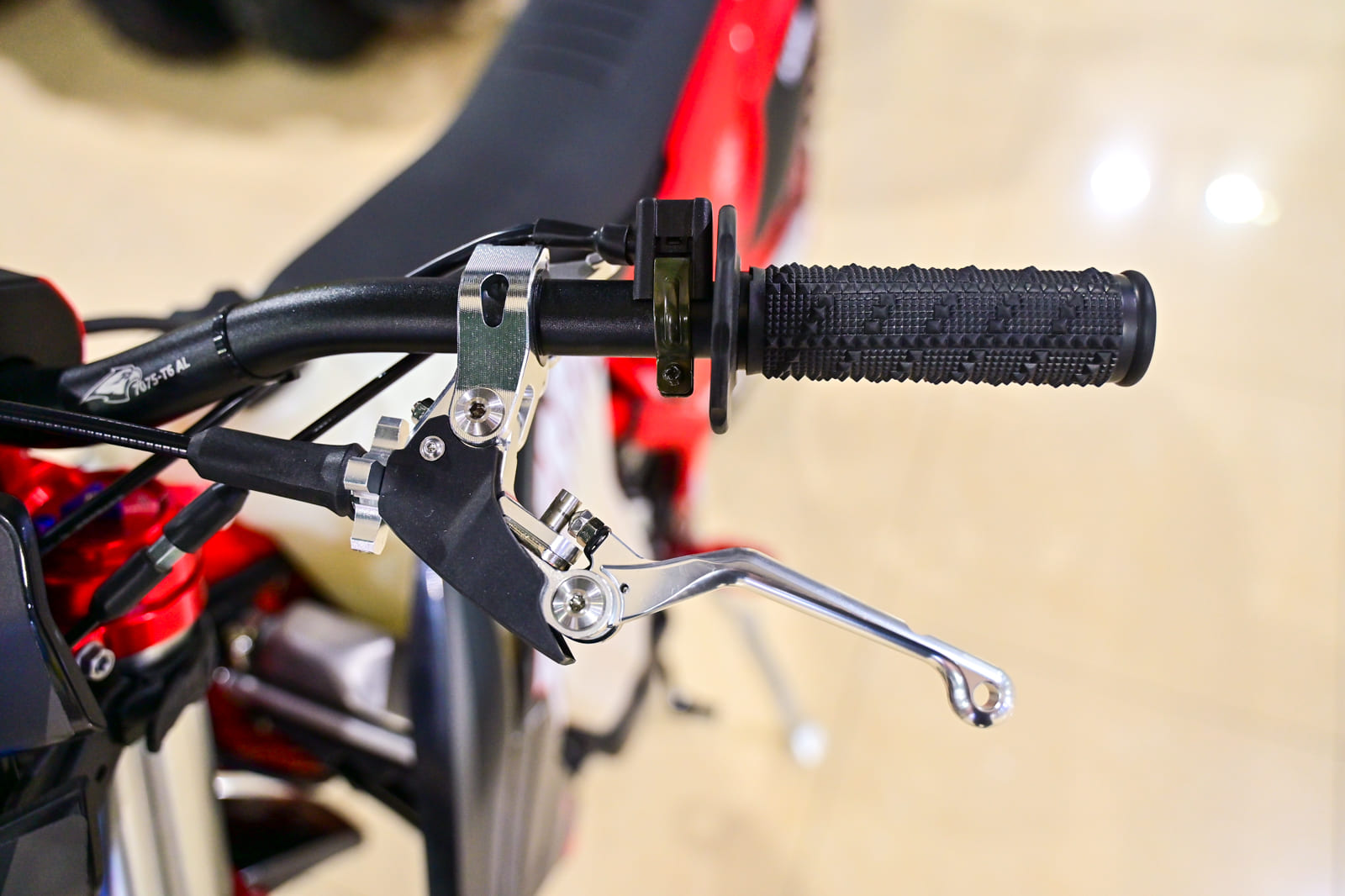 Купить Мотоцикл кроссовый эндуро AJERRA S8 NB 300 в Москве фото7