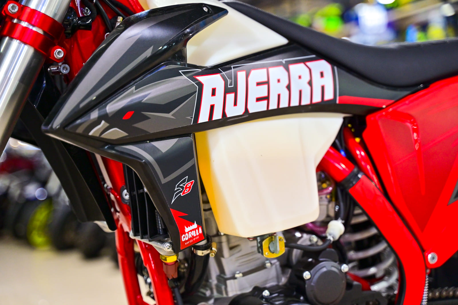 Купить Мотоцикл кроссовый эндуро AJERRA S8 NB 300 в Москве фото8